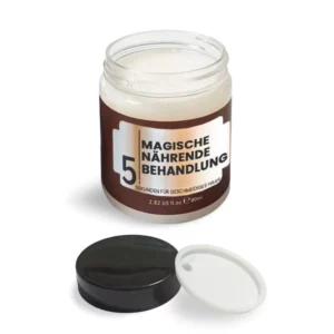 Nourishing and moisturizing hair cream