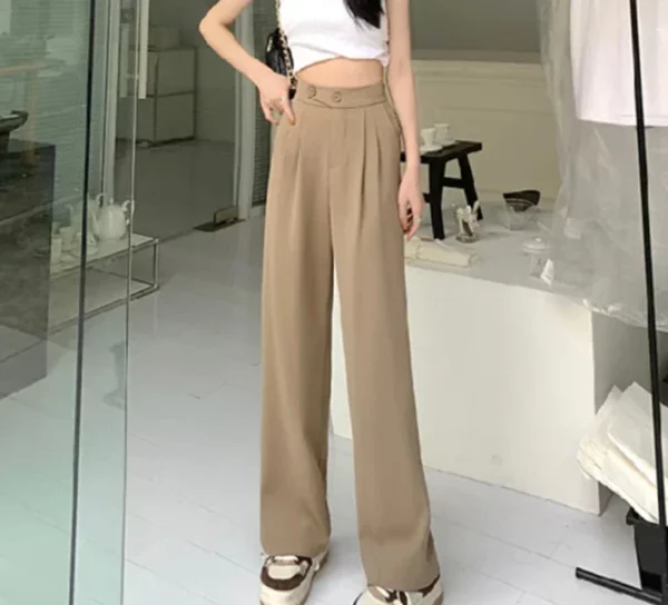 Figure-flattering versatile high-waisted wide leg trousers