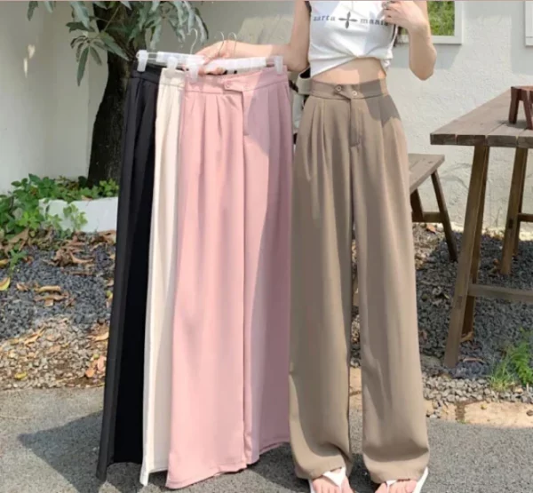 Figure-flattering versatile high-waisted wide leg trousers