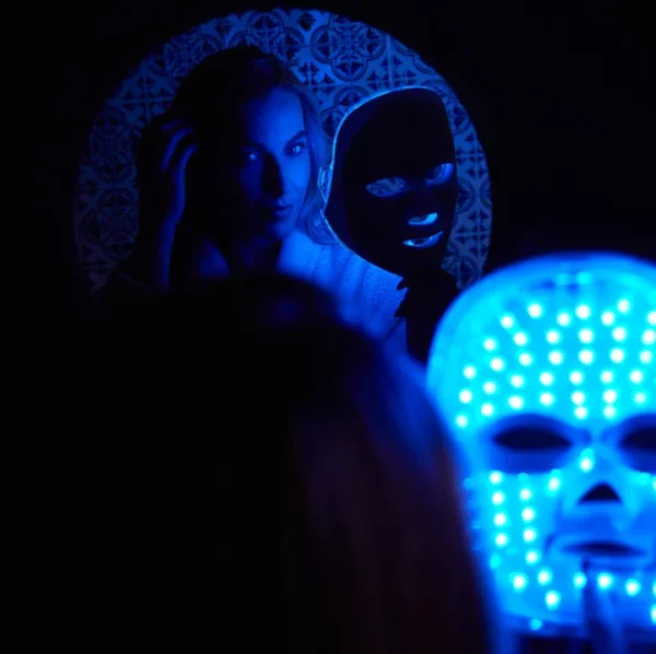 Wireless LED Therapy Mask