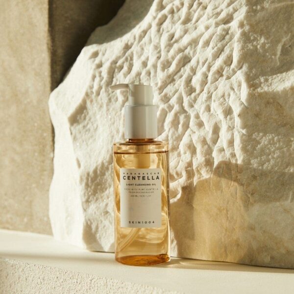 Centella - Light Cleansing Oil